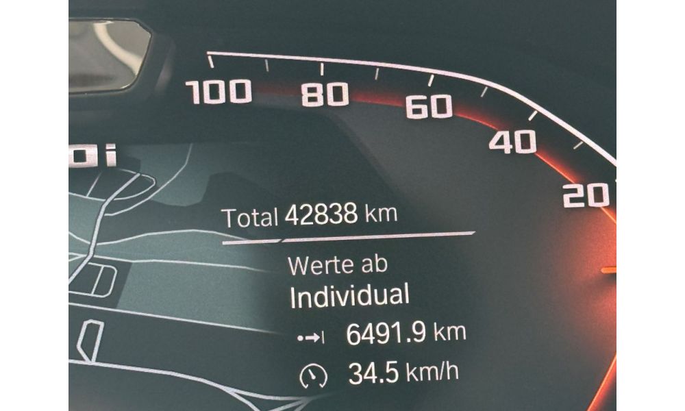 112593