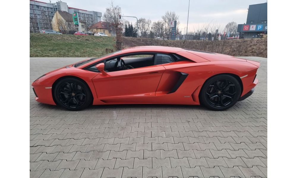 456347