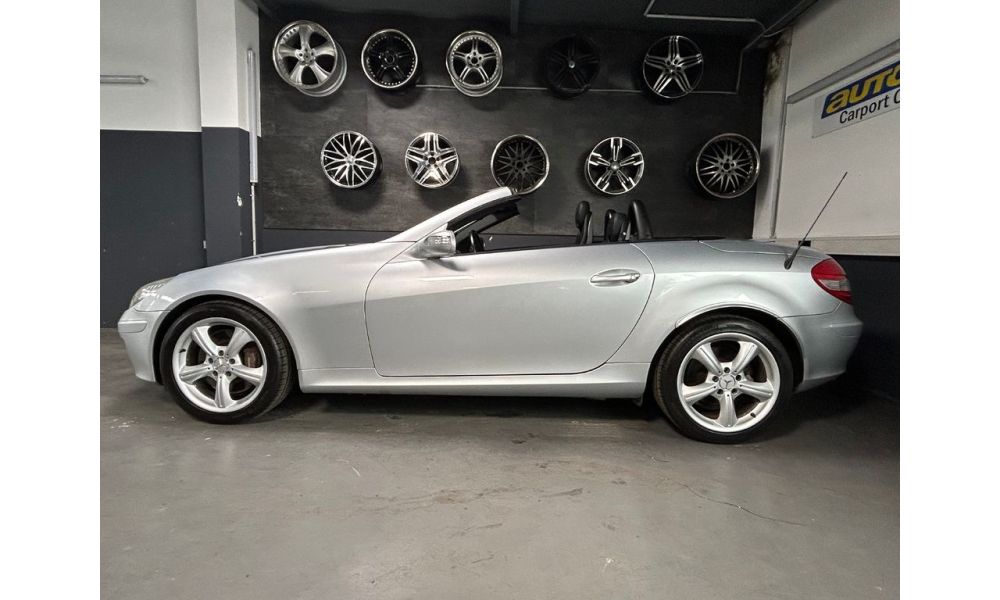 596491