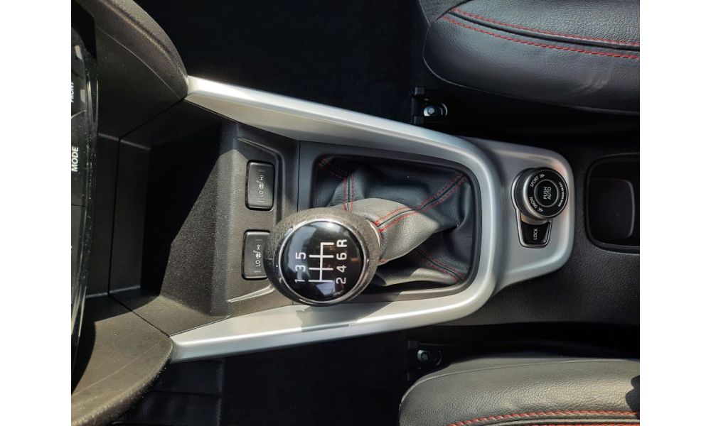 525382
