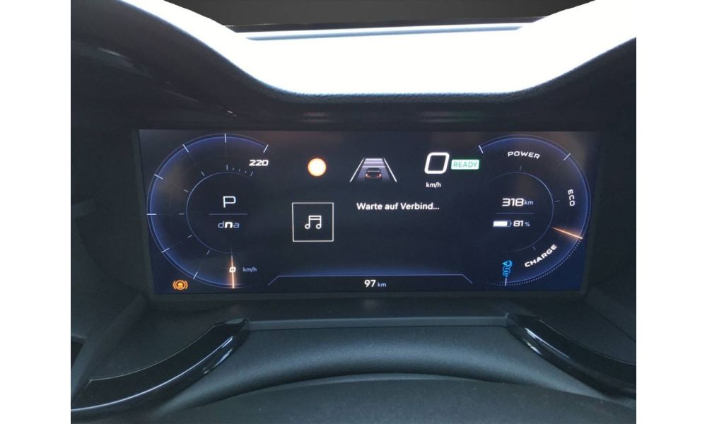 945610