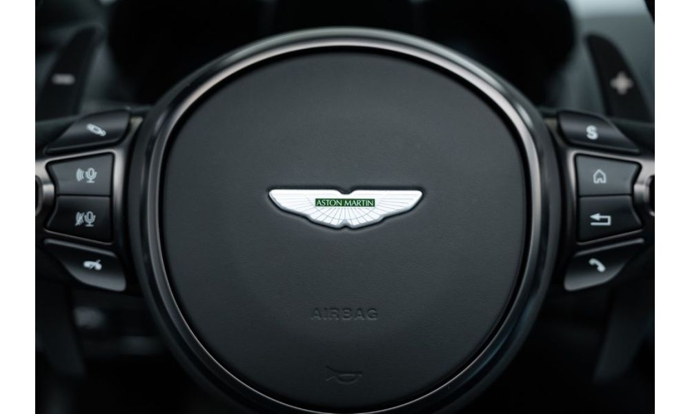 709827