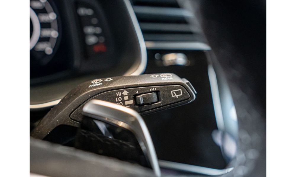 605228