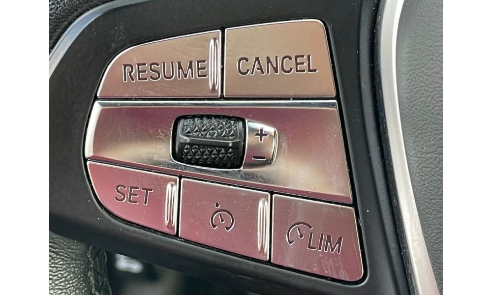 955570