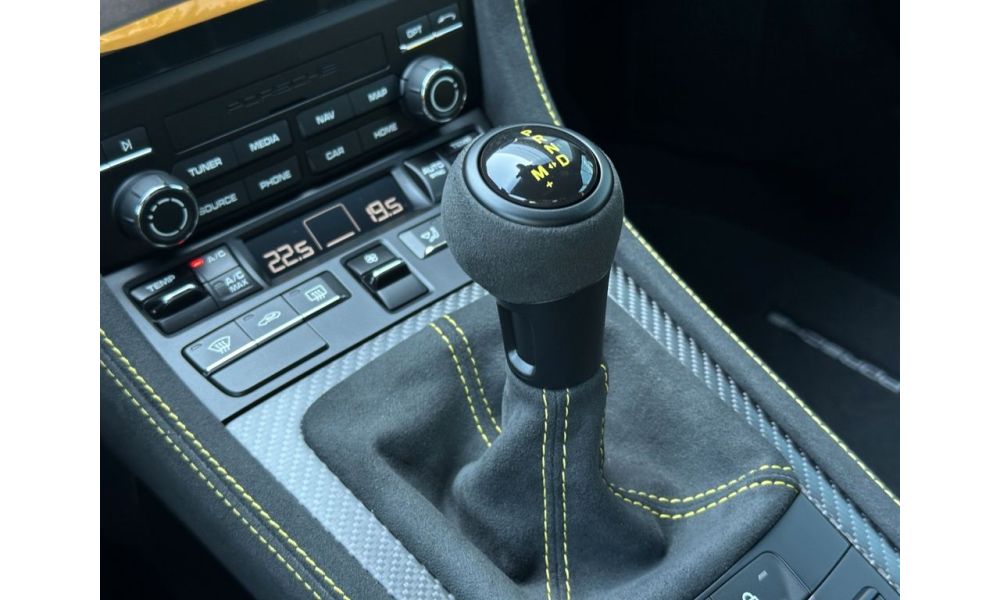924079