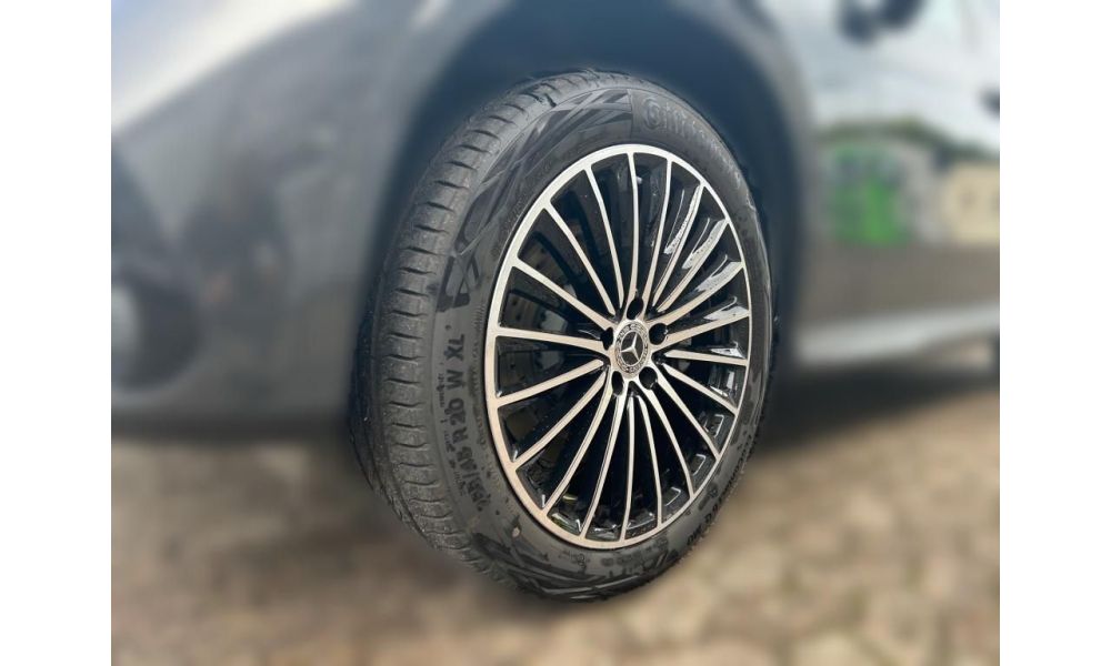 457558
