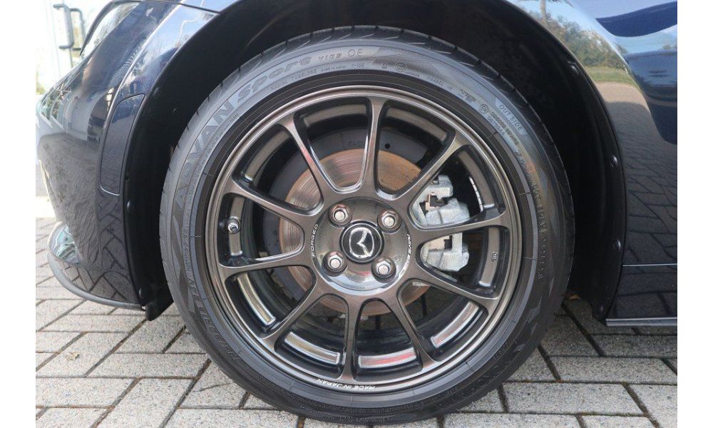 377750