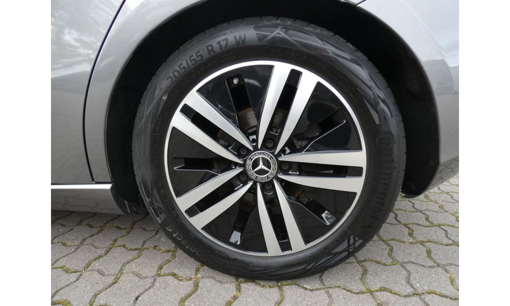 377330