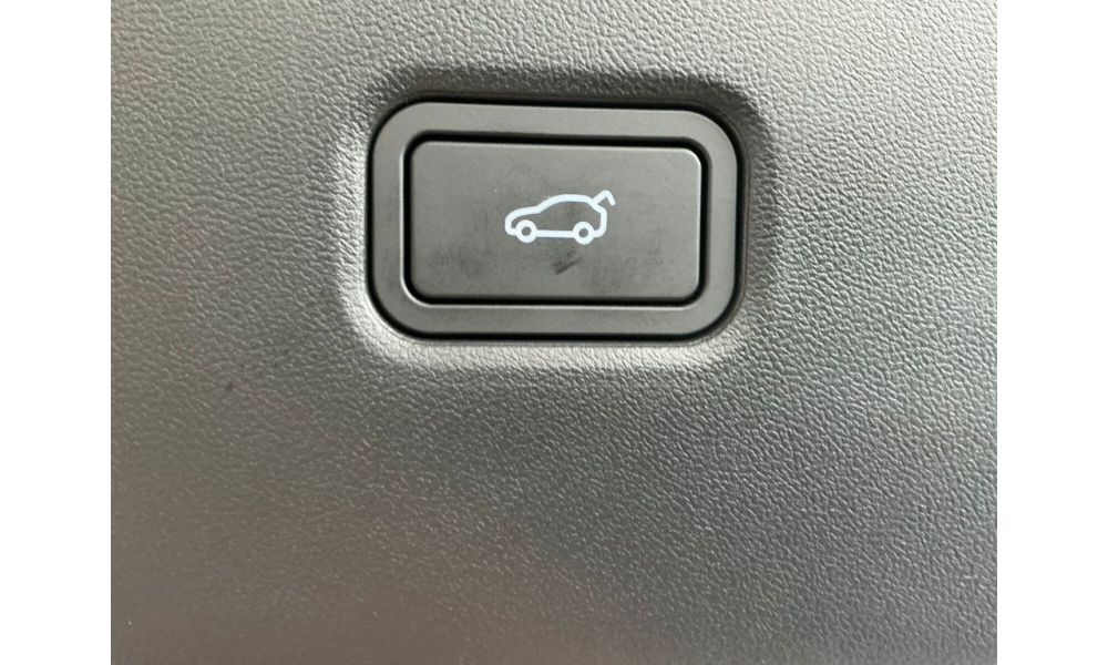58576