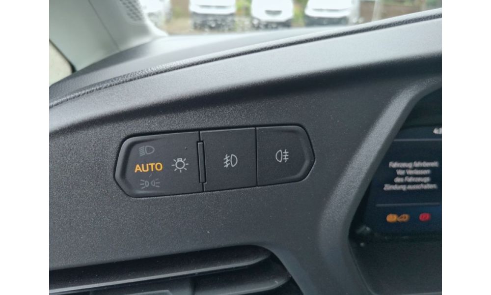554763