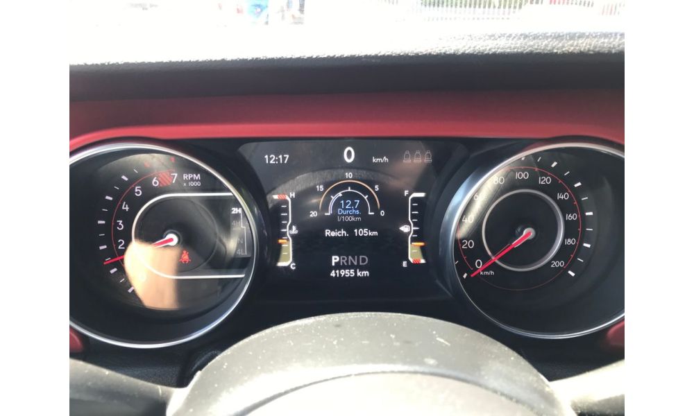 222553