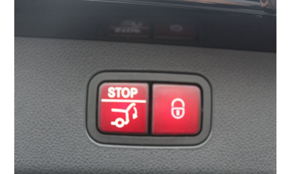 332592