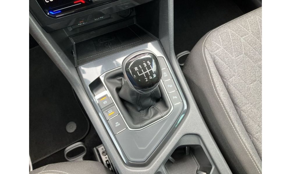 806888