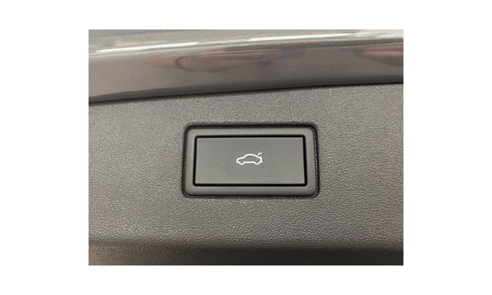 705558