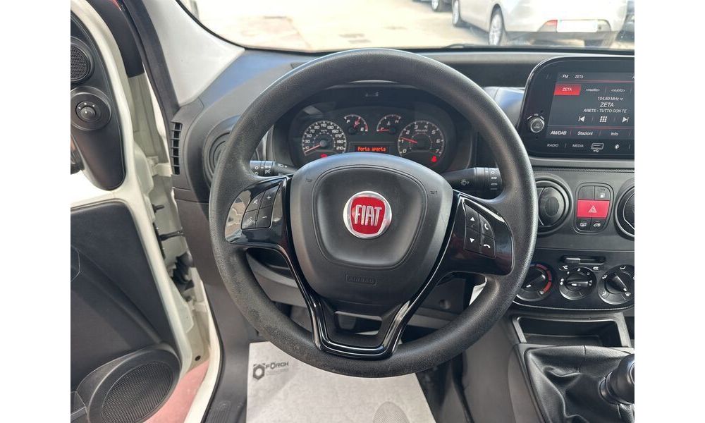 904963