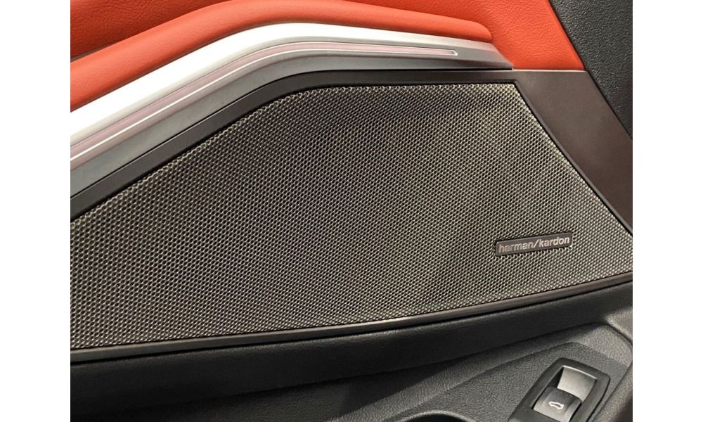 980835