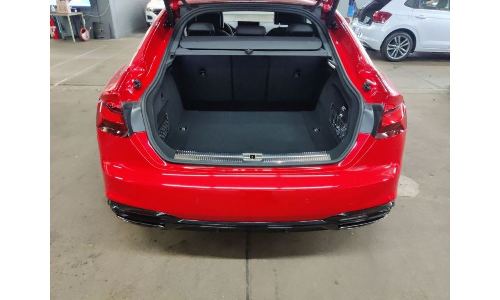 786961