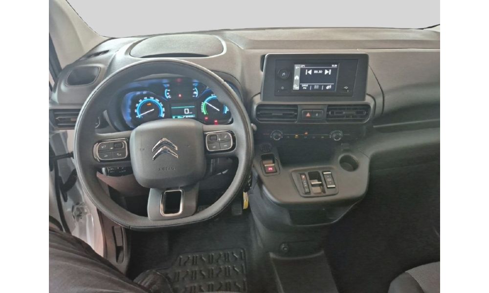 913559