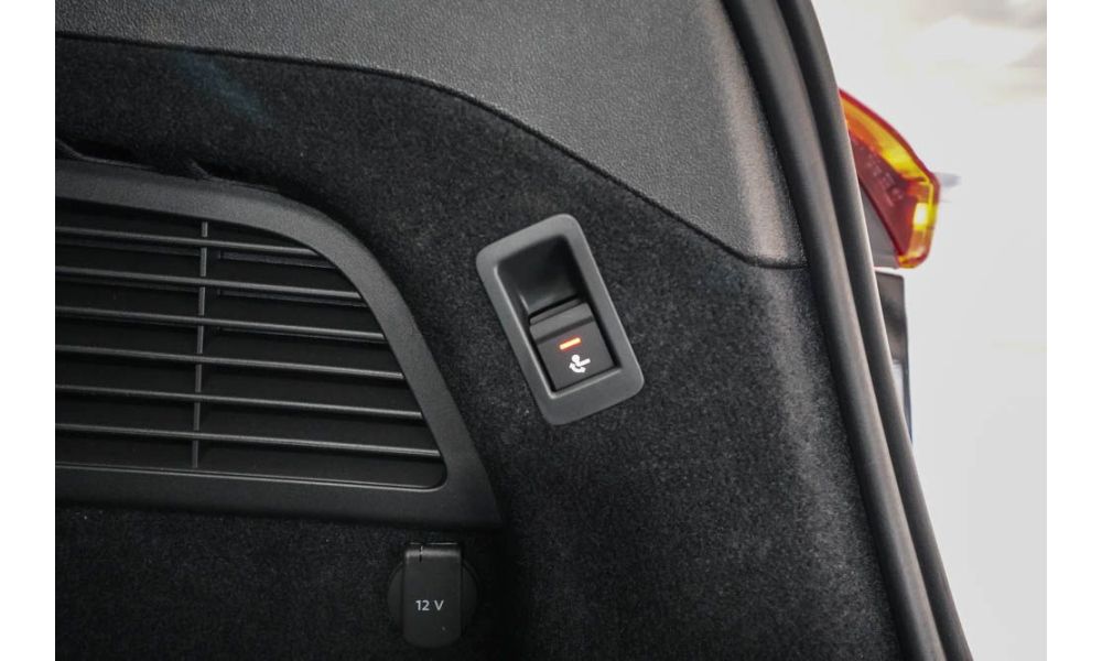687219