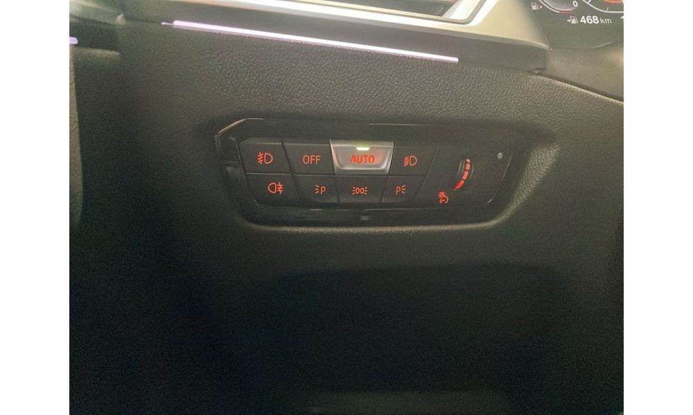 895078
