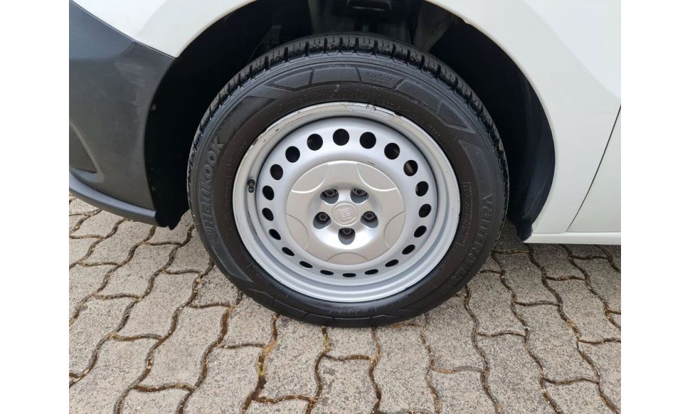 347824