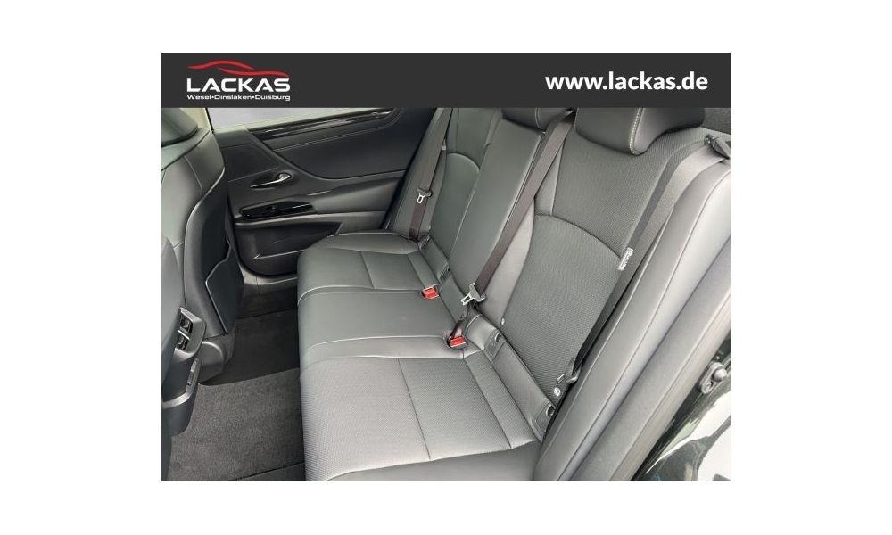 270834