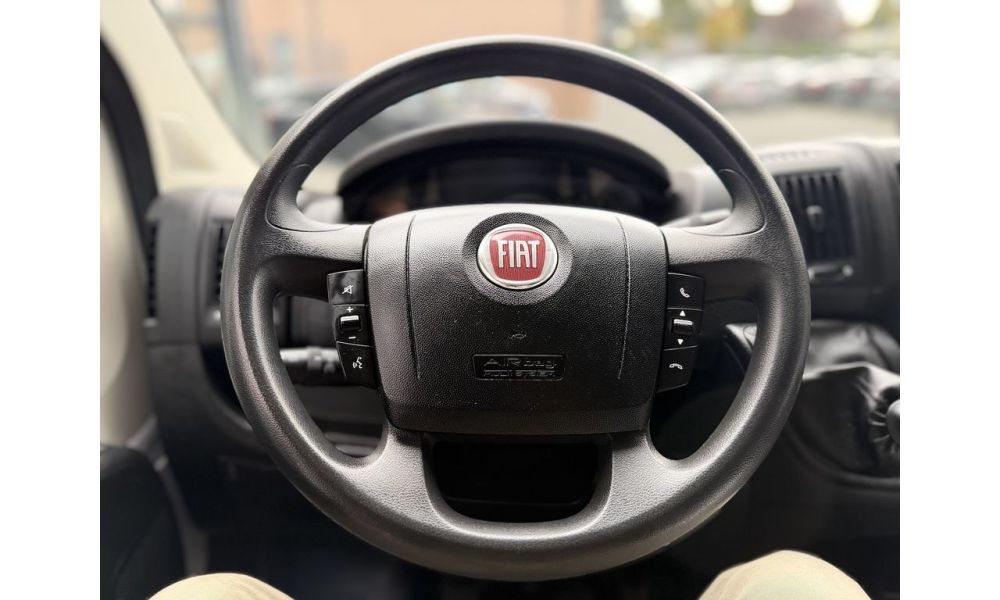964704