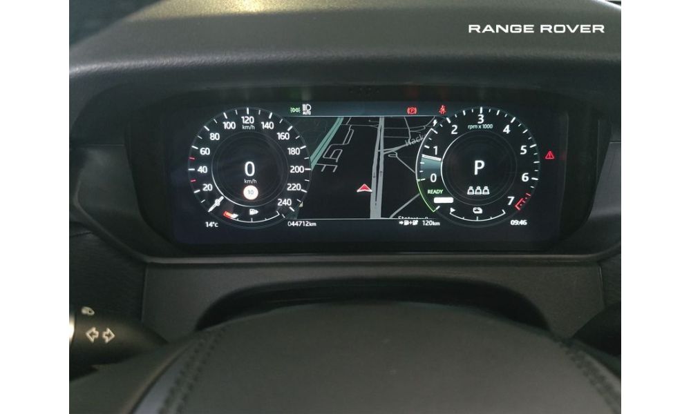 889813