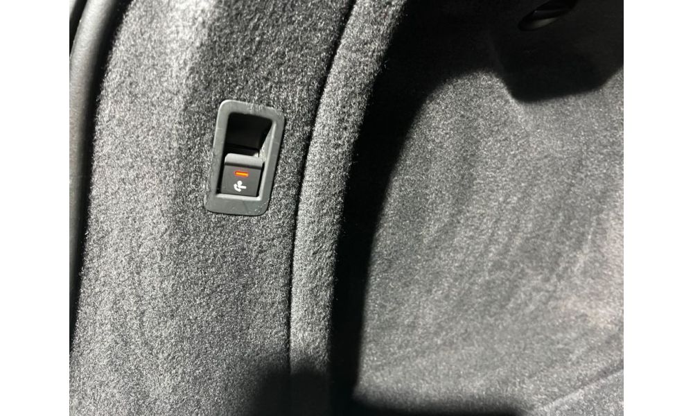 595566
