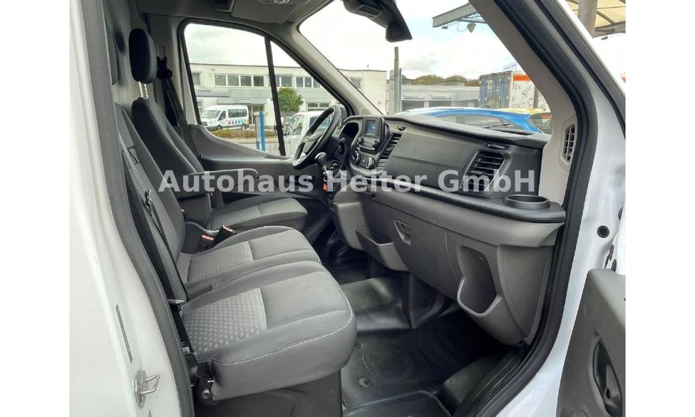 631707