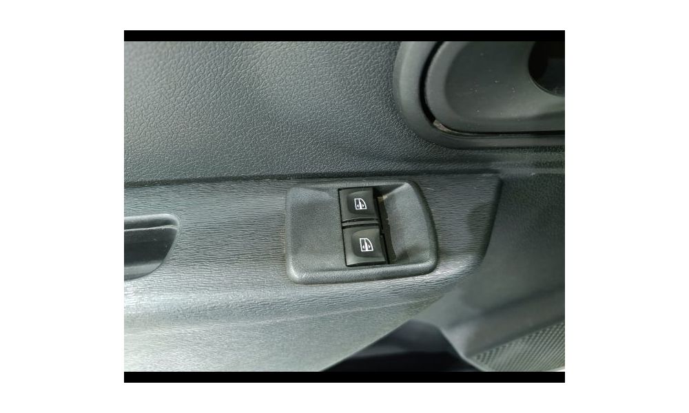 946558