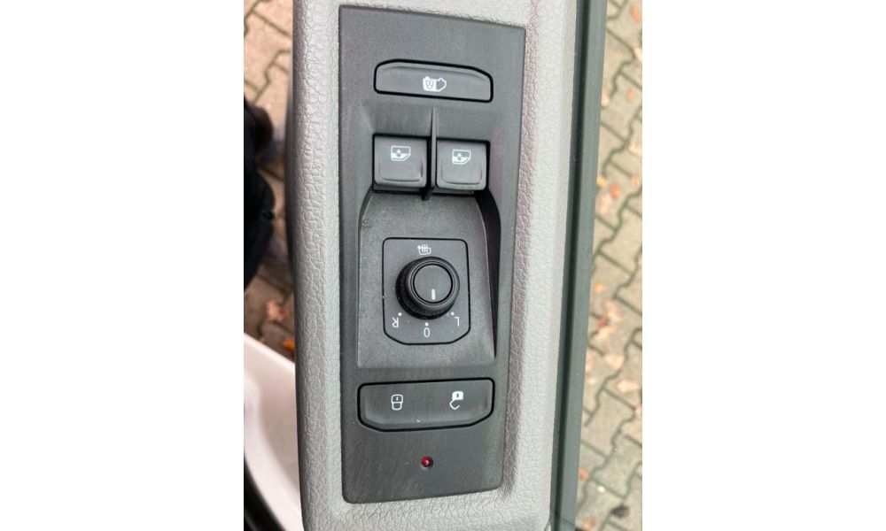 391124