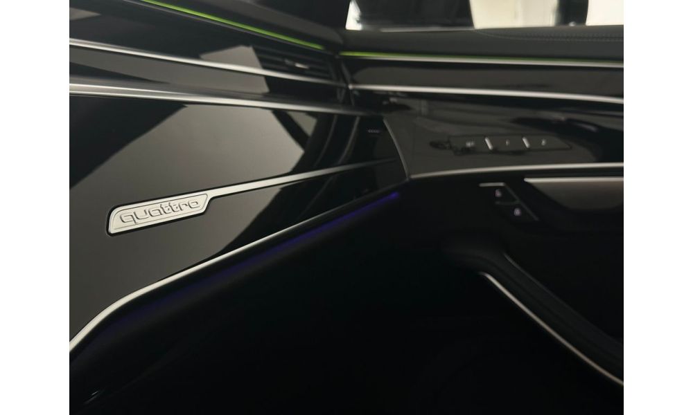 796033