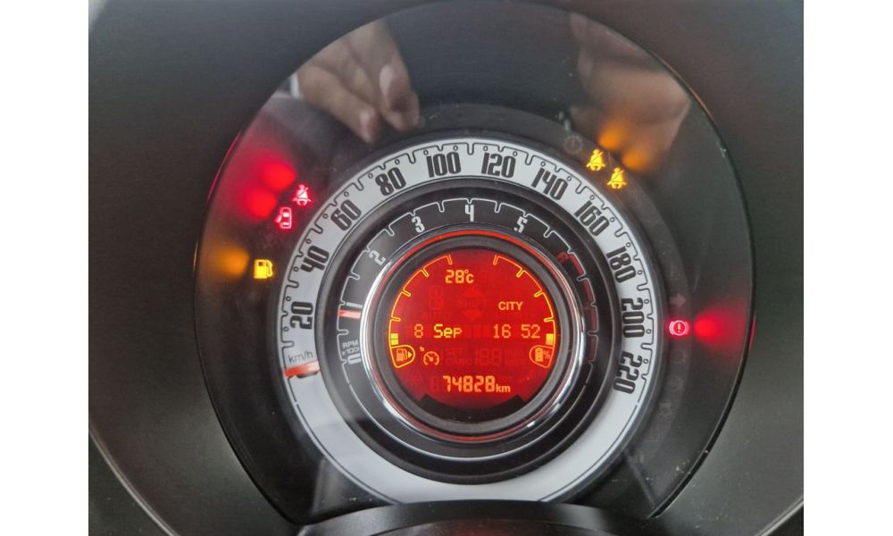 632743