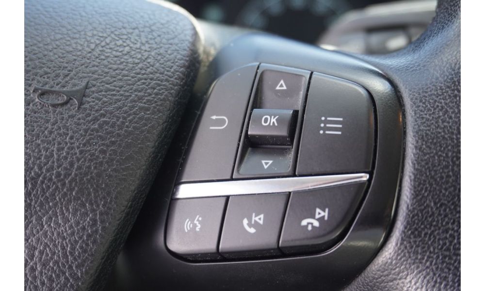 76175