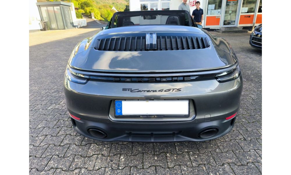 791734
