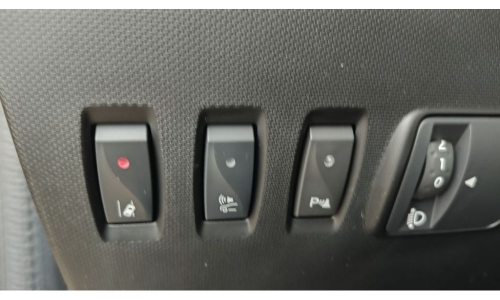 117243