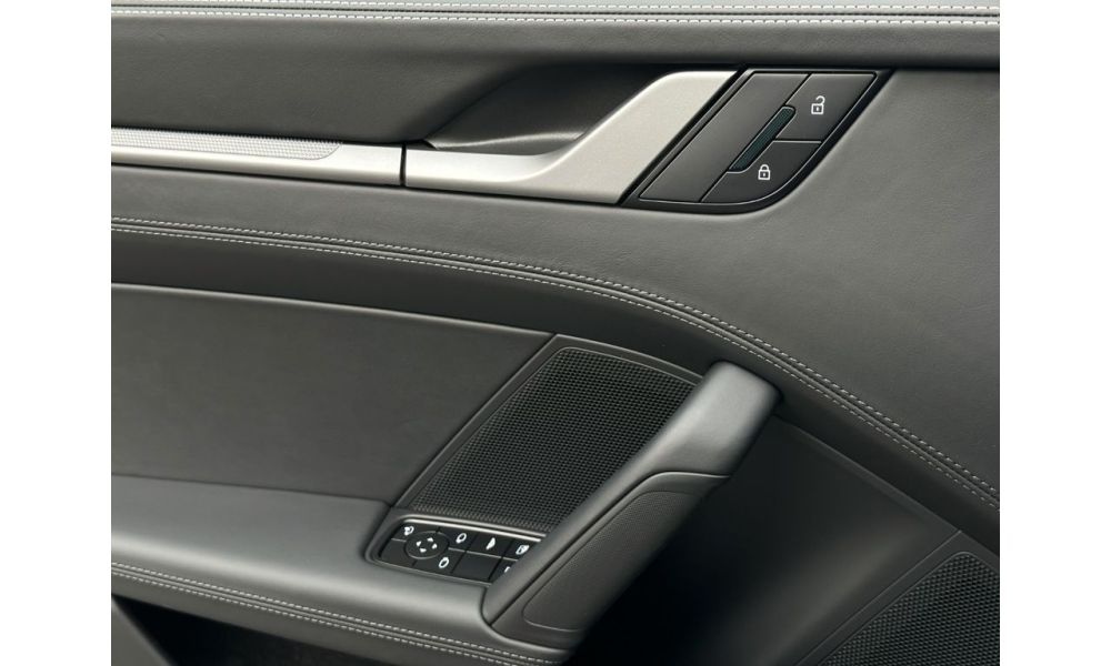996520
