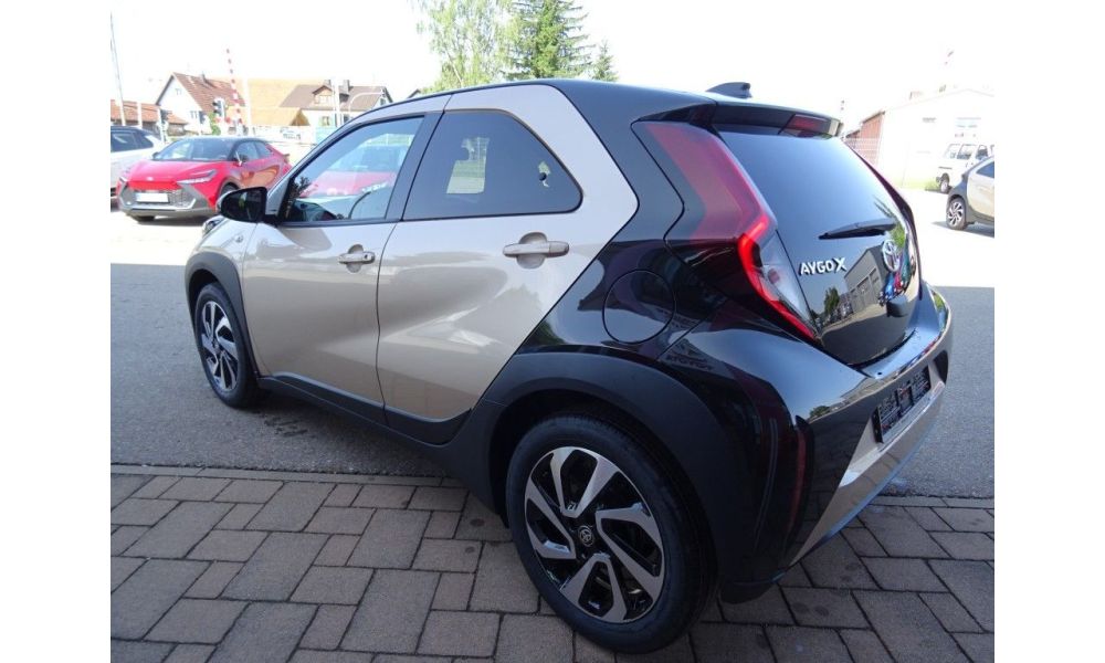 848056