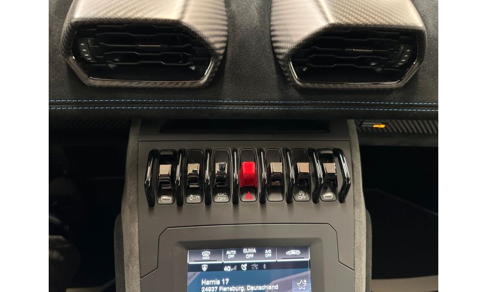 648544