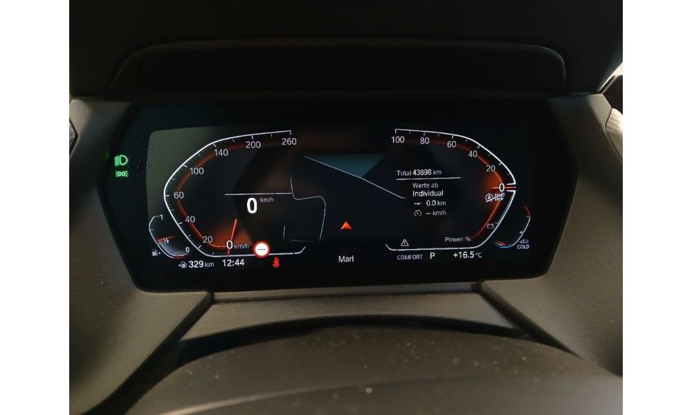 458223