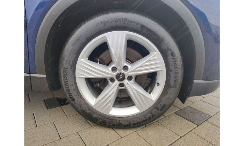 758936