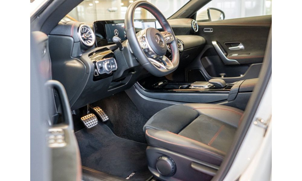 421221