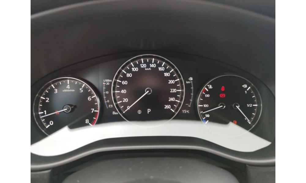 588436