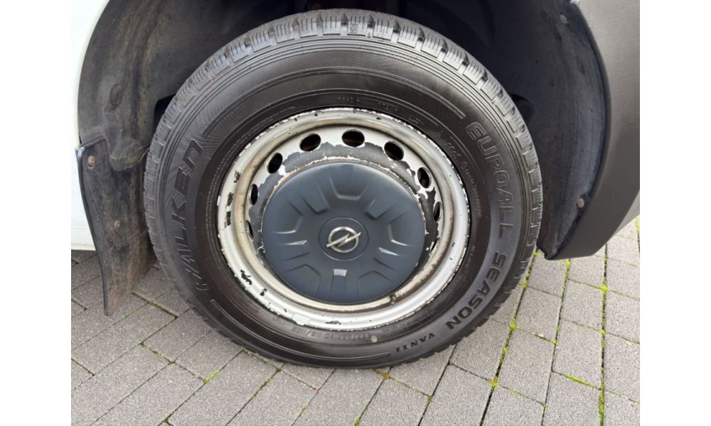 234676