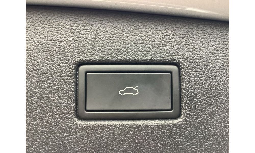 476728