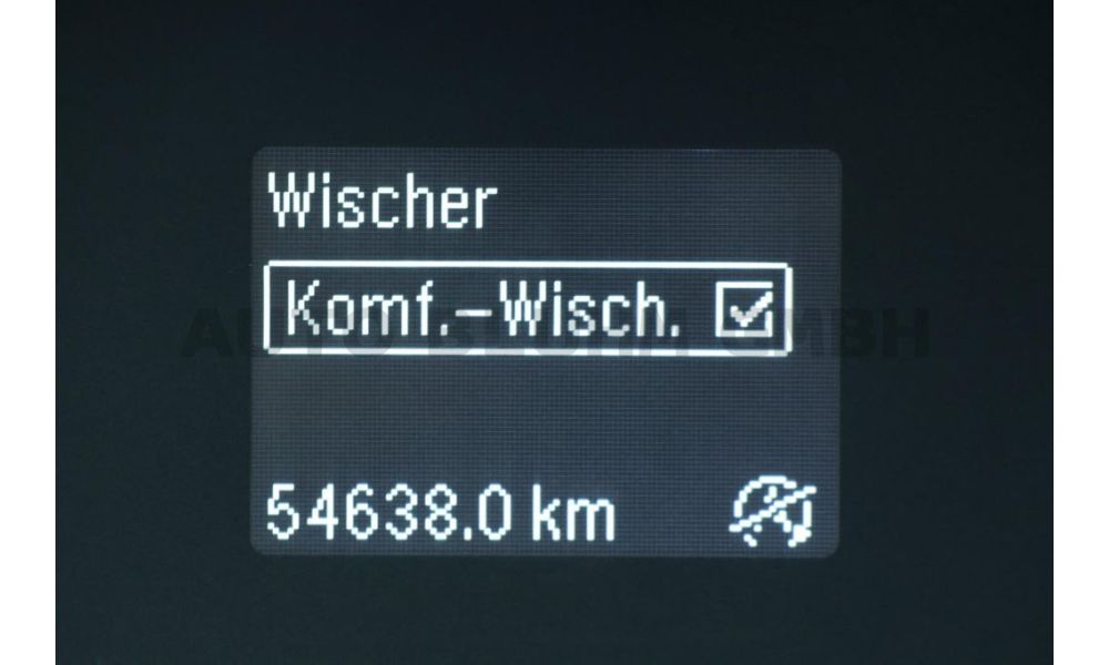 891642