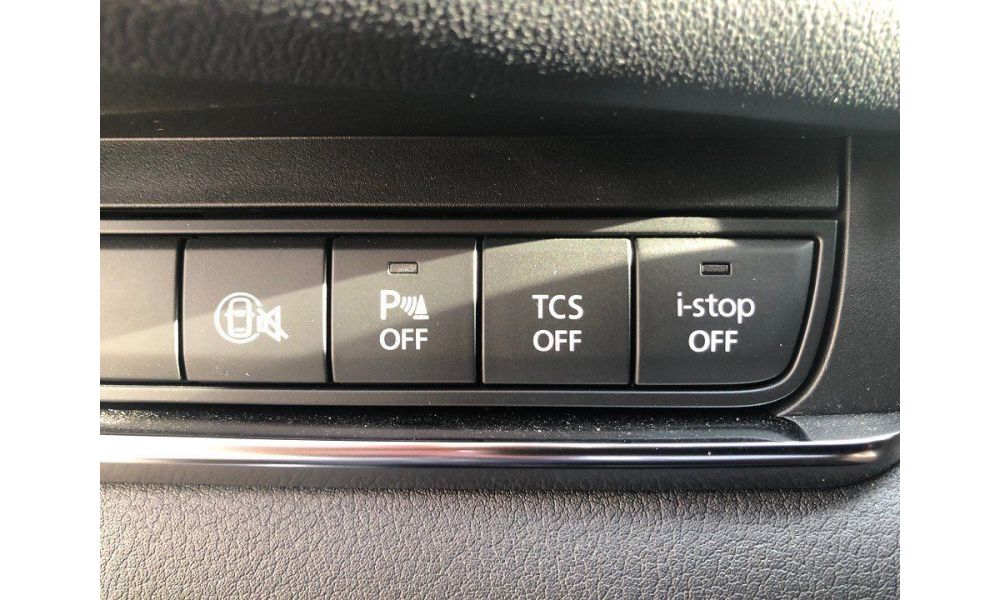 648