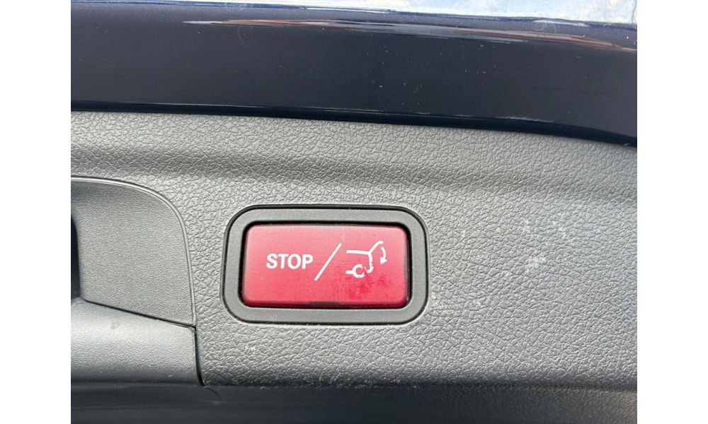 843129