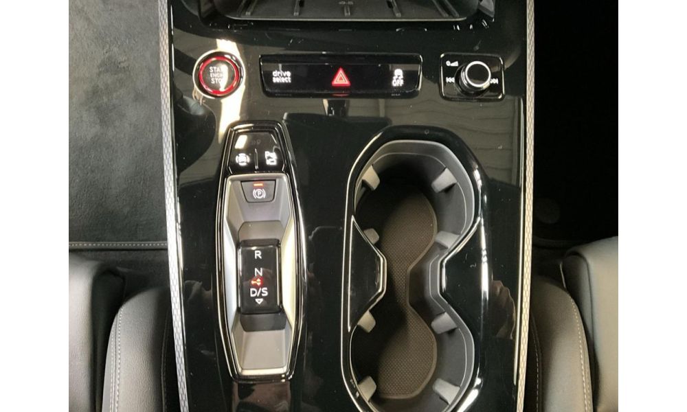 440139
